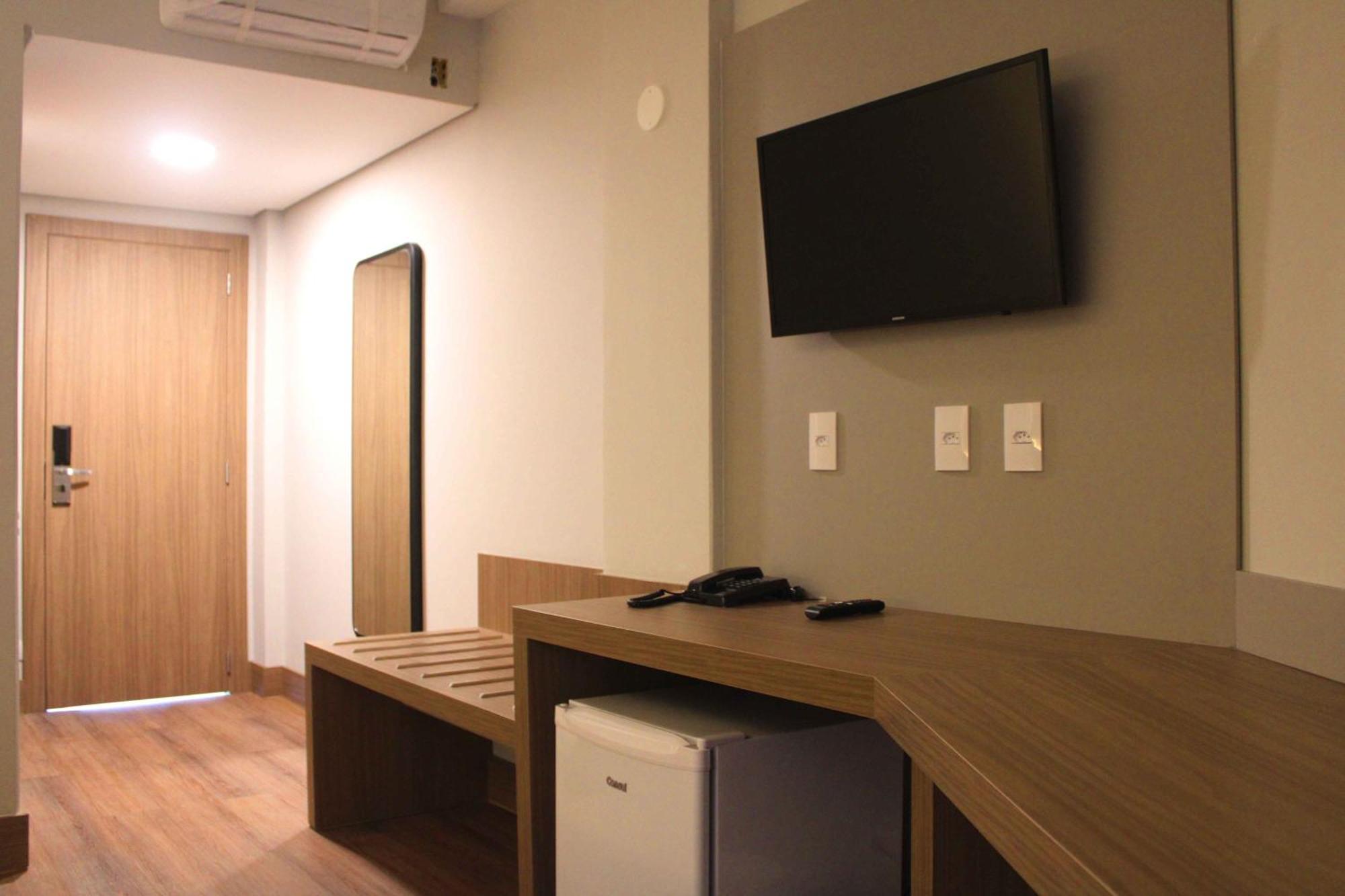 Hotel Evora By Rede Sagres Florianopolis Ngoại thất bức ảnh